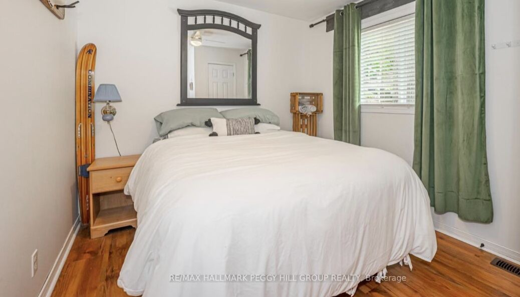 Photo of Bedroom in Georgian Bay