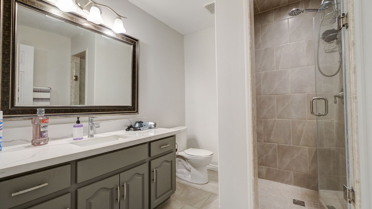 Photo of Bathroom in Wasaga Beach