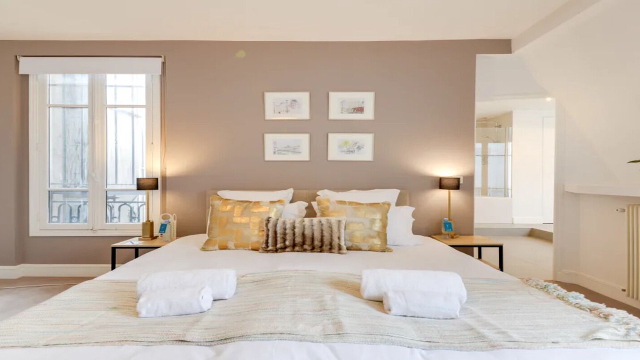 Photo of Bedroom in Chaussee-d'Antin