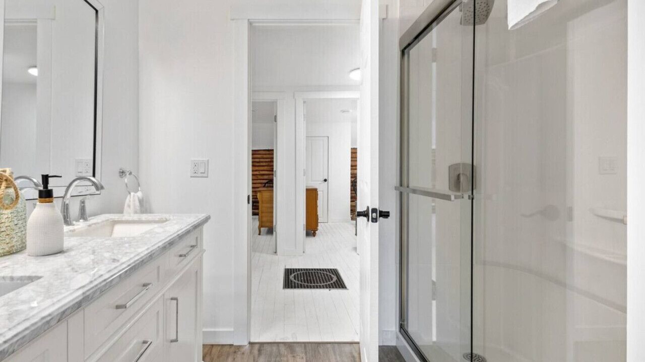 Photo of Bathroom in Meaford