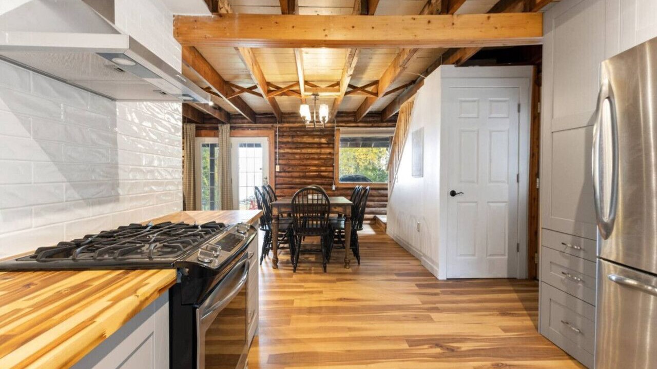 Photo of Kitchen in Meaford
