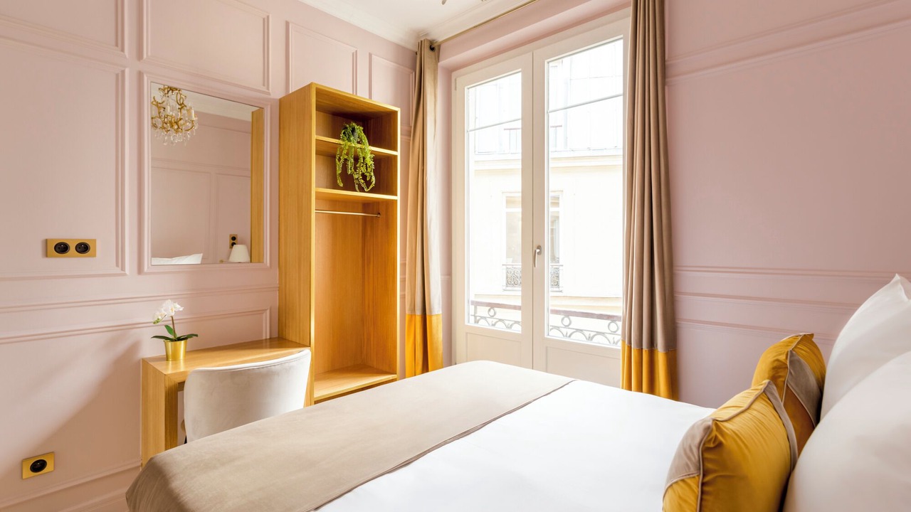 Photo of Bedroom in Palais-Royal