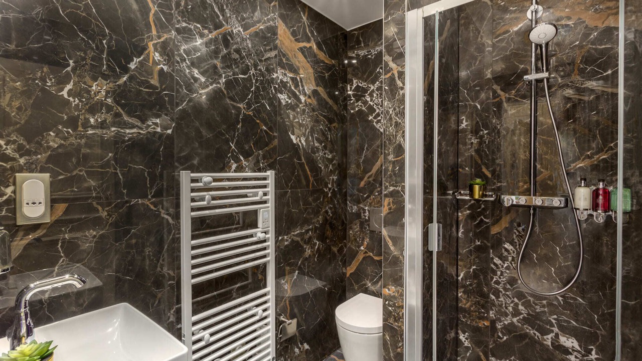 Photo of Bathroom in Palais-Royal