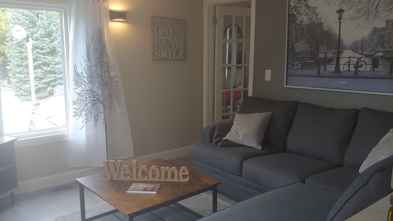 Photo of Livingroom in West Grey