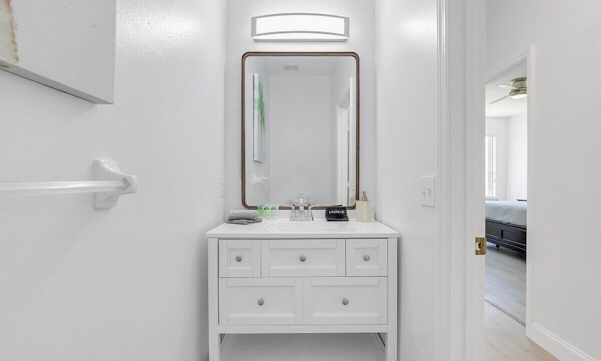 Photo of Bathroom in Windwood Bay