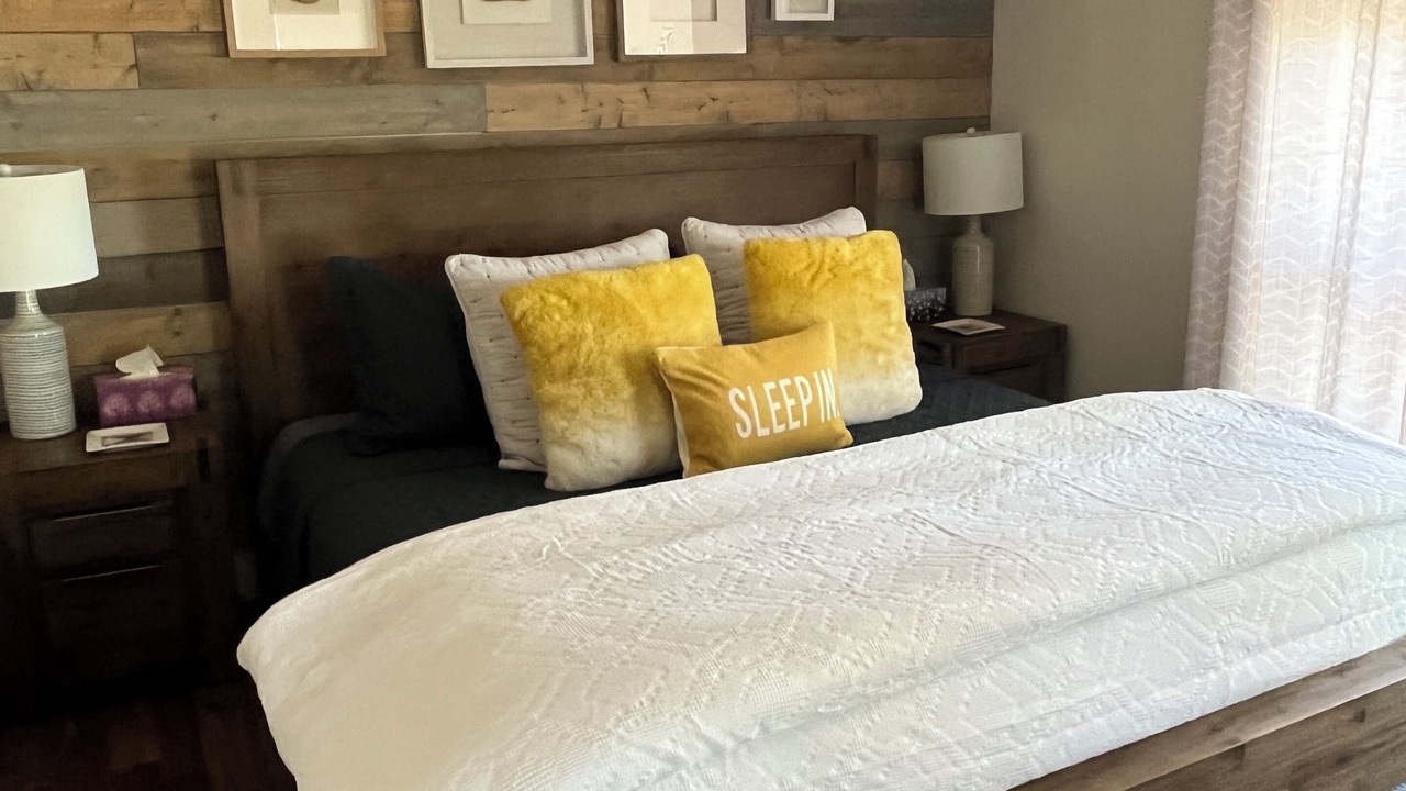 Photo of Bedroom in Muskoka Lakes