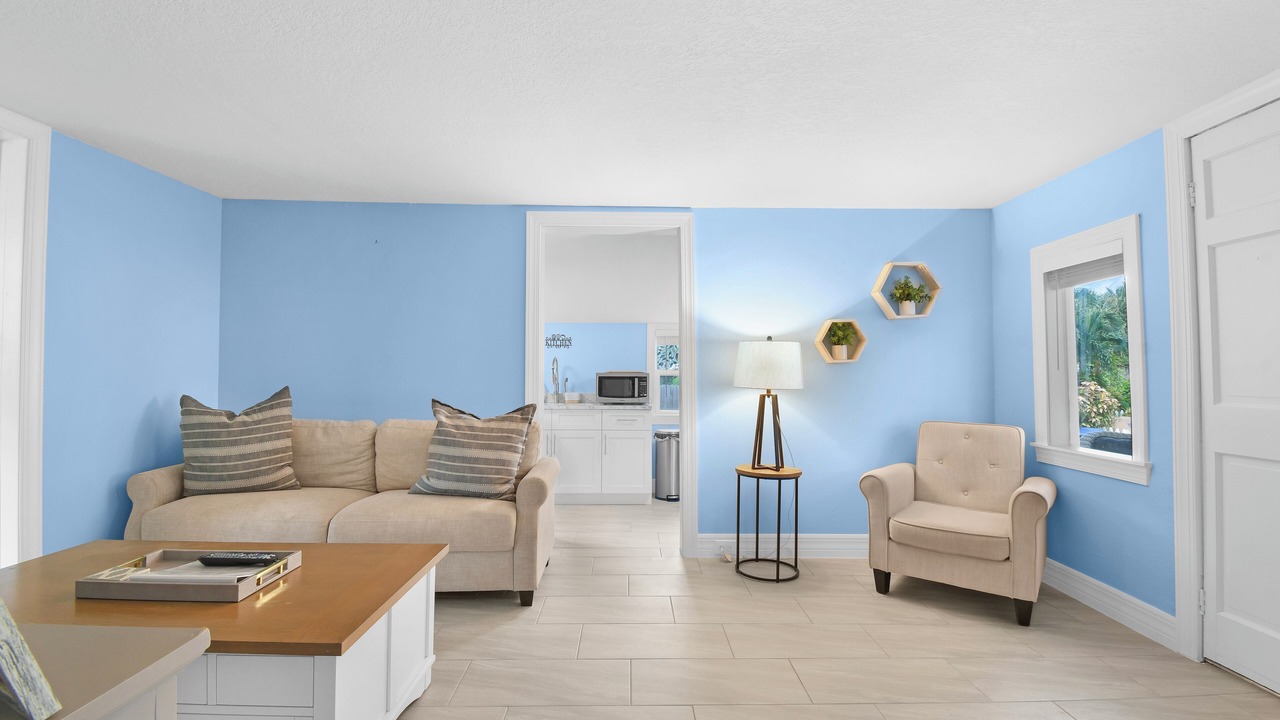 Photo of Livingroom in Historic Old Northeast