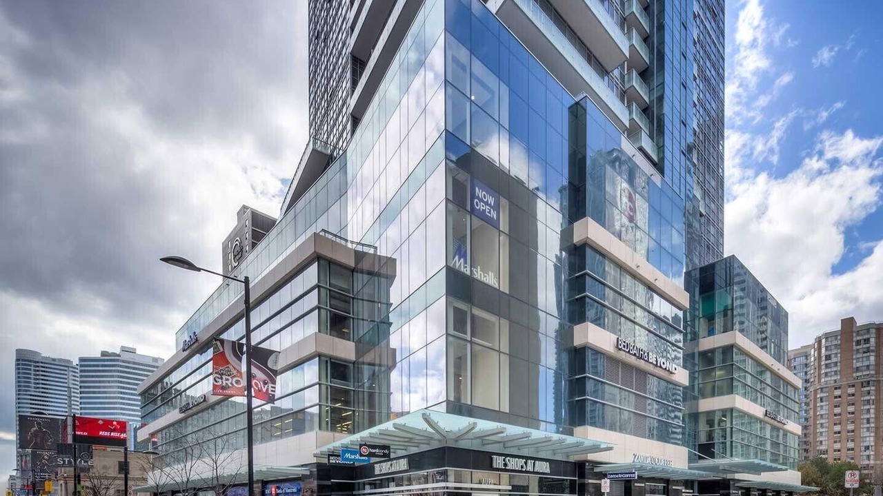 Photo of Outdoor in Bay Street Corridor