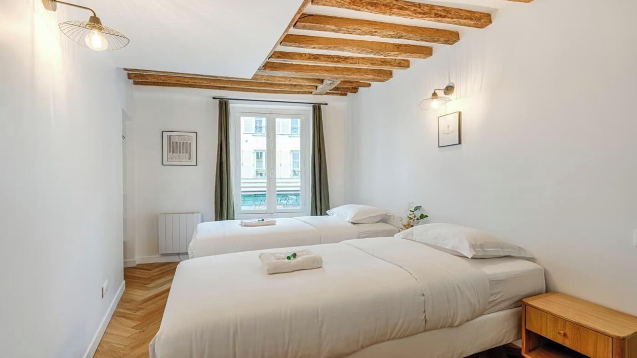 Photo of Bedroom in Val-de-Grace