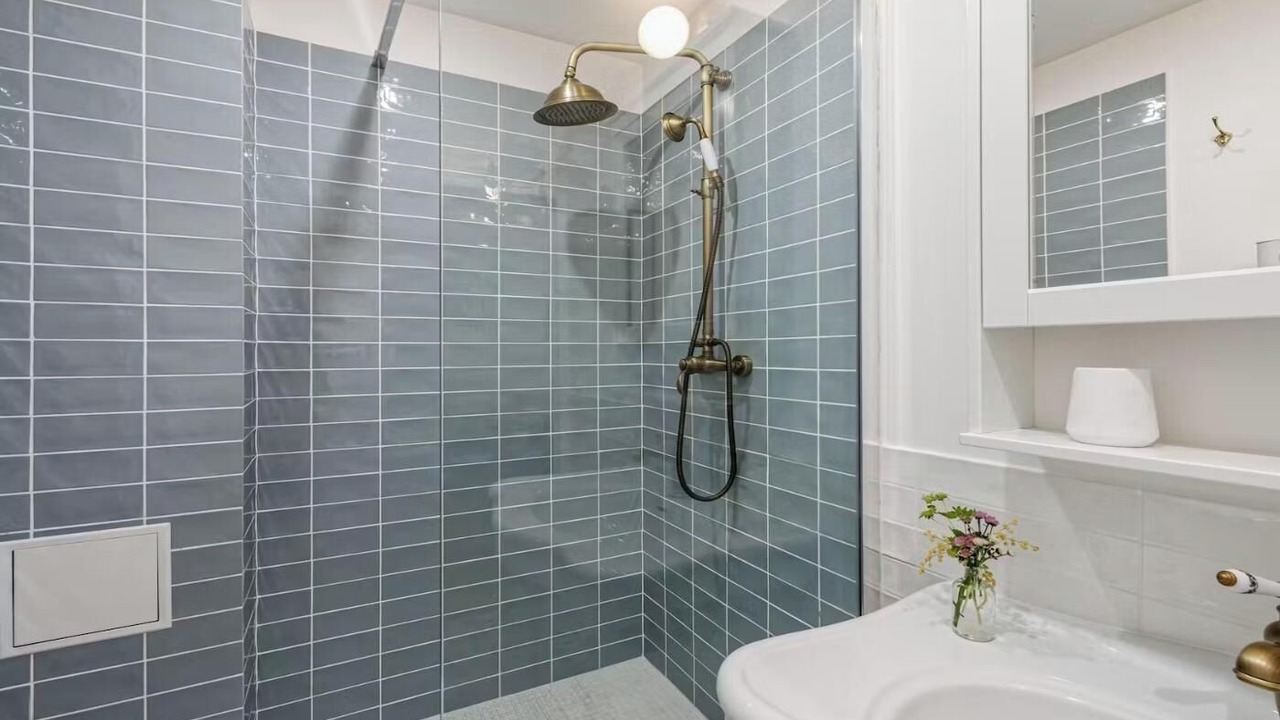 Photo of Bathroom in Val-de-Grace