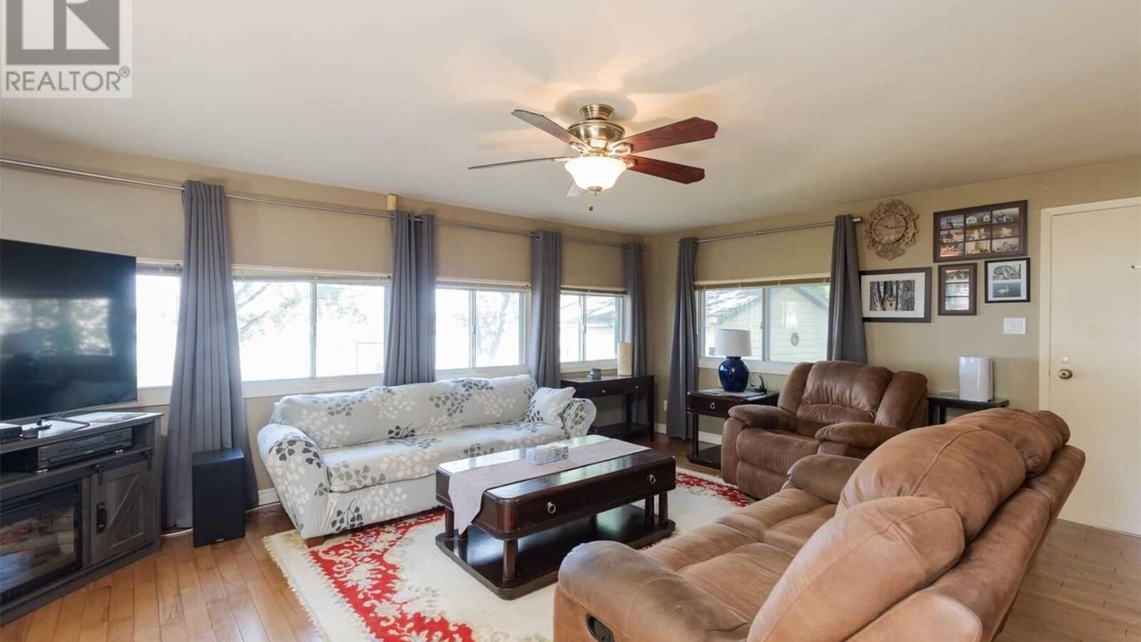 Photo of Livingroom in Port Severn