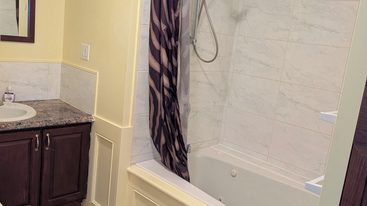 Photo of Bathroom in Port Severn