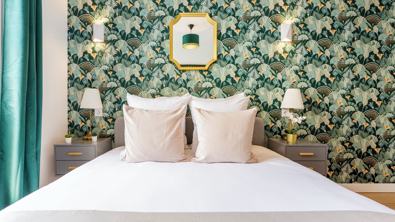 Photo of Bedroom in 8th Arrondissement