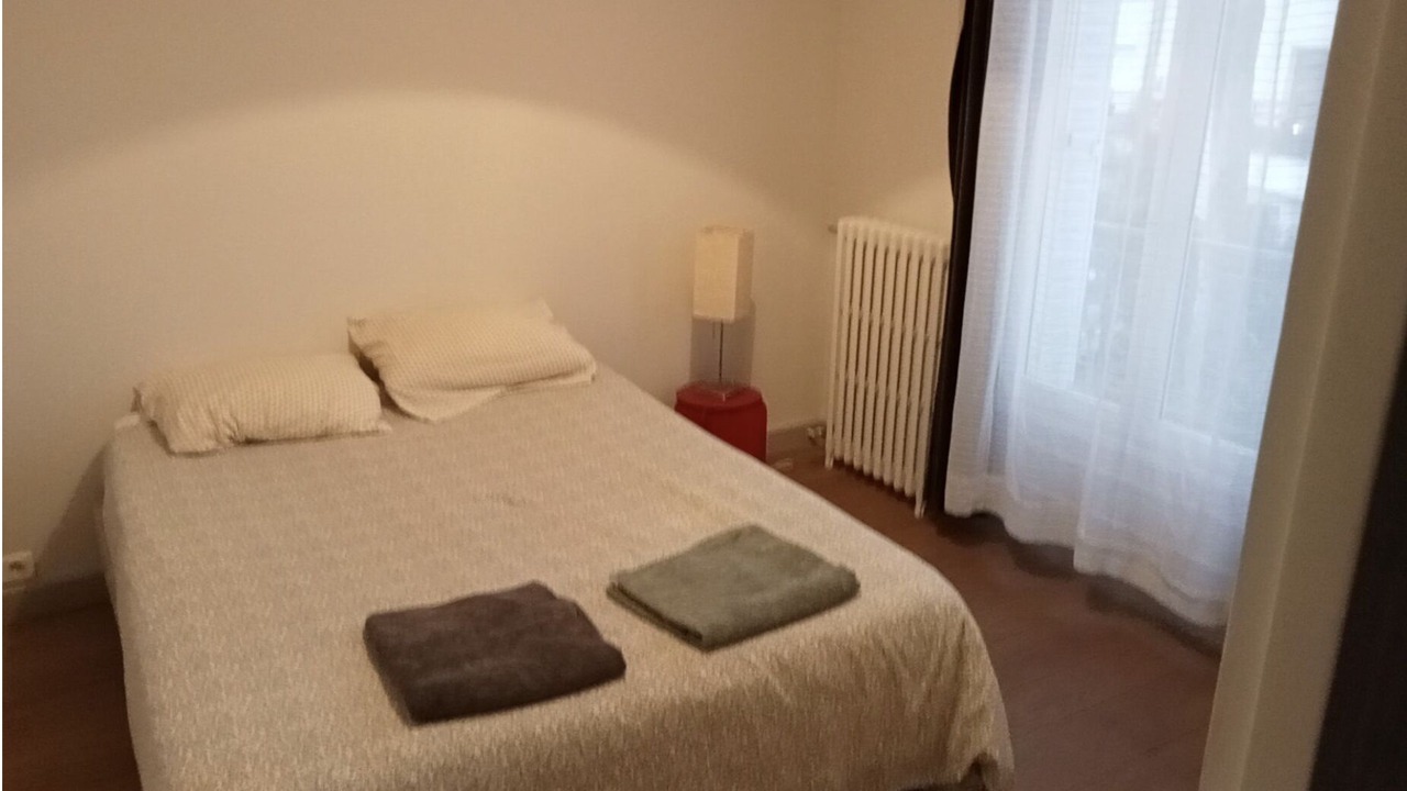 Photo of Bedroom in Puteaux