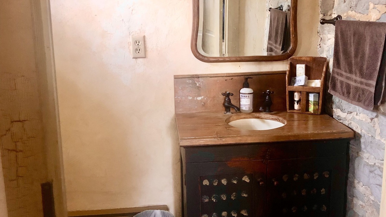 Photo of Bedroom in Newville