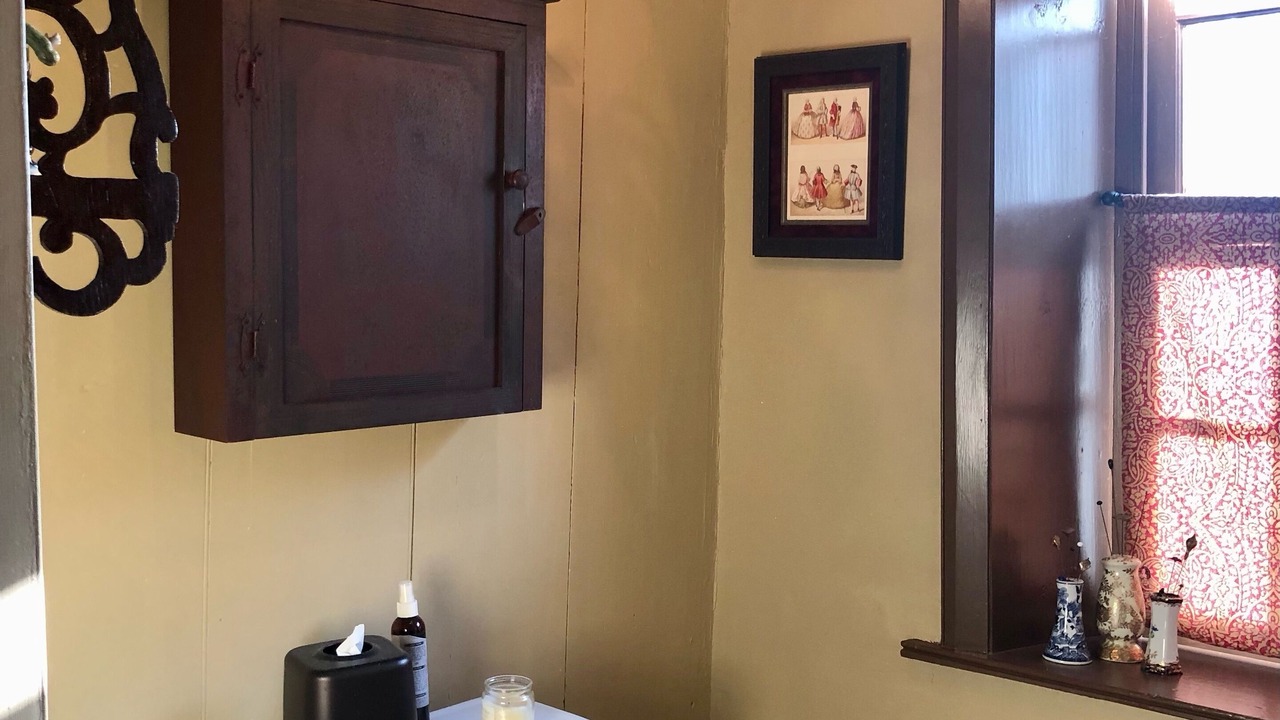 Photo of Bathroom in Newville