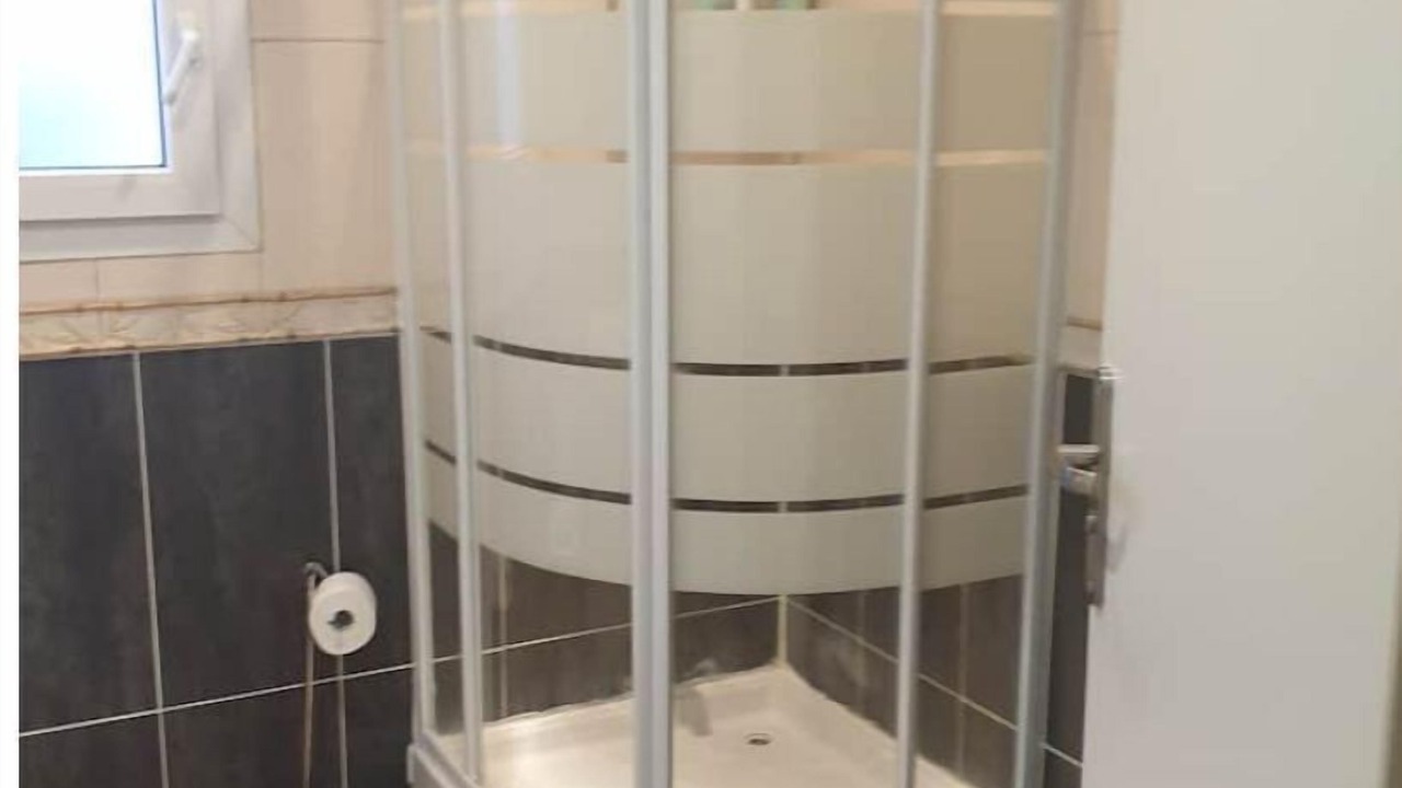 Photo of Bathroom in Dugny