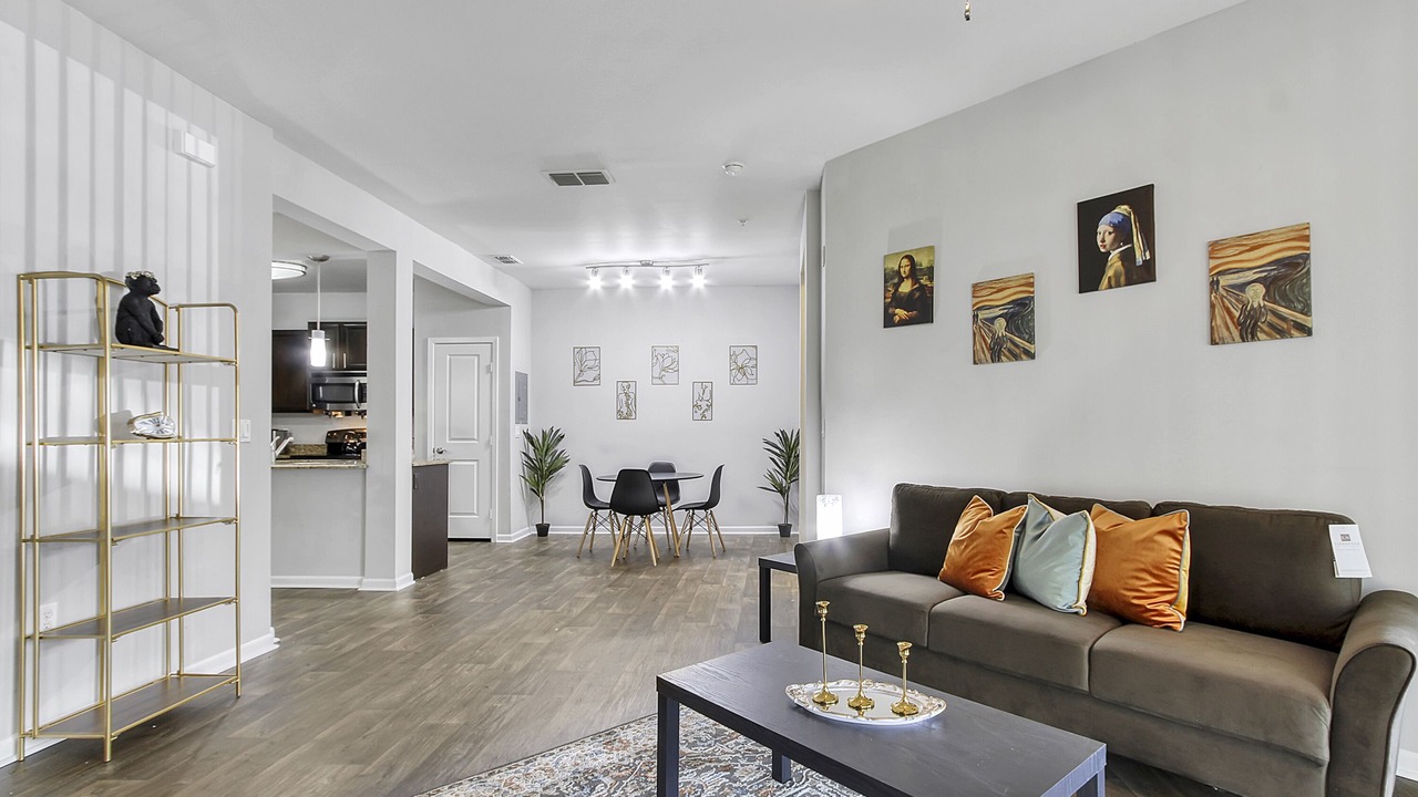Photo of Livingroom in Ocoee
