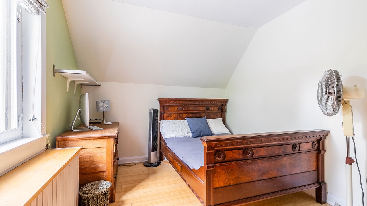 Photo of Bedroom in Cedarvale