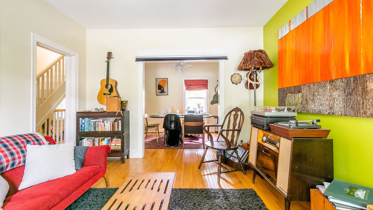 Photo of Livingroom in Cedarvale