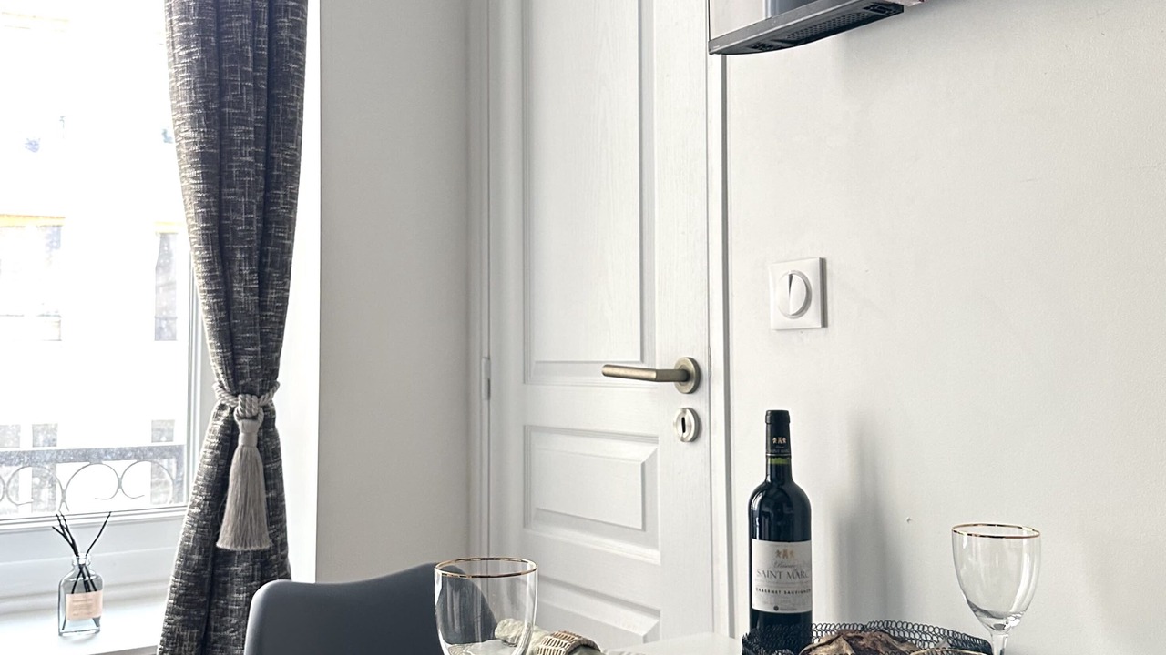 Photo of Bedroom in Charonne