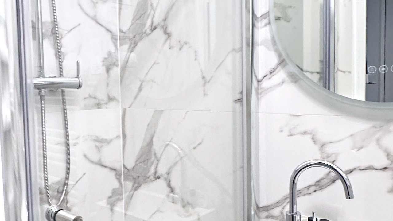 Photo of Bathroom in Charonne