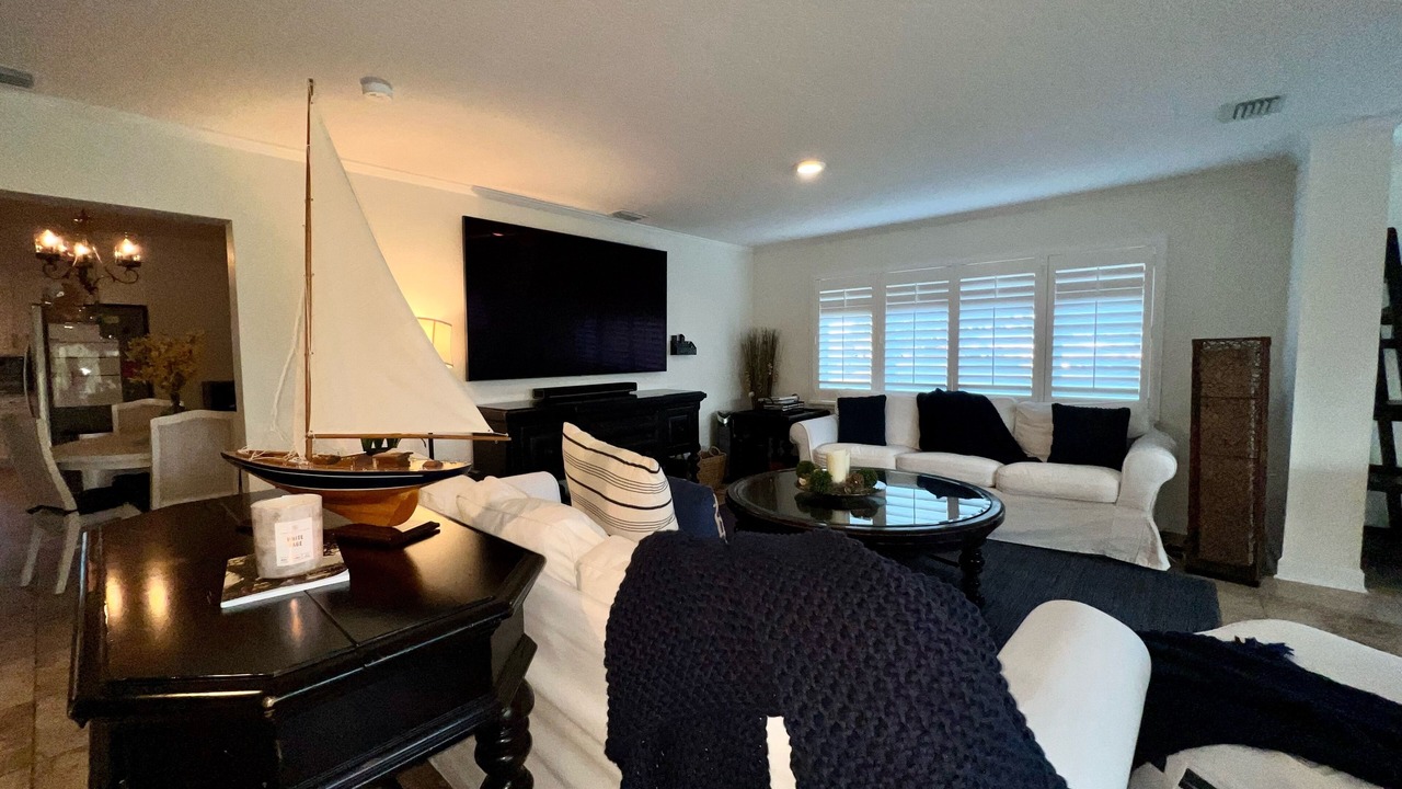 Photo of Livingroom in Tropic