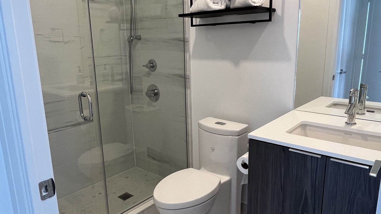 Photo of Bathroom in Humber Bay