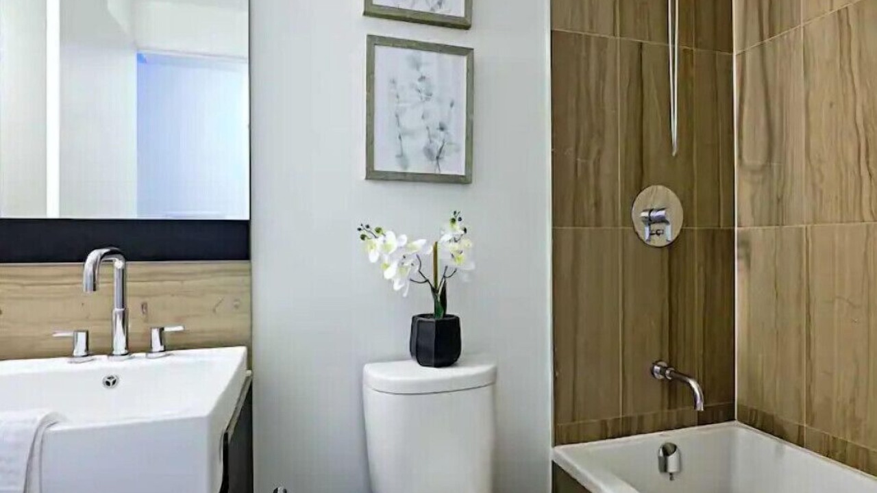 Photo of Bathroom in Wellington Place