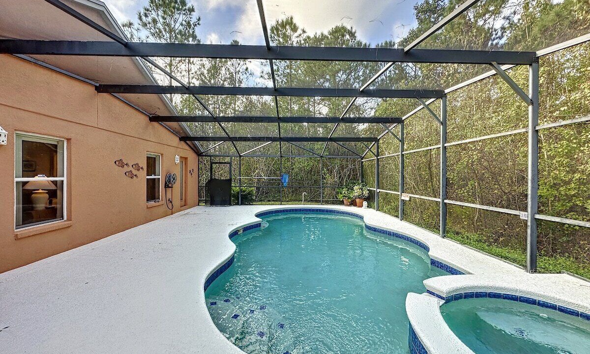 Photo of Outdoor in Sandy Ridge