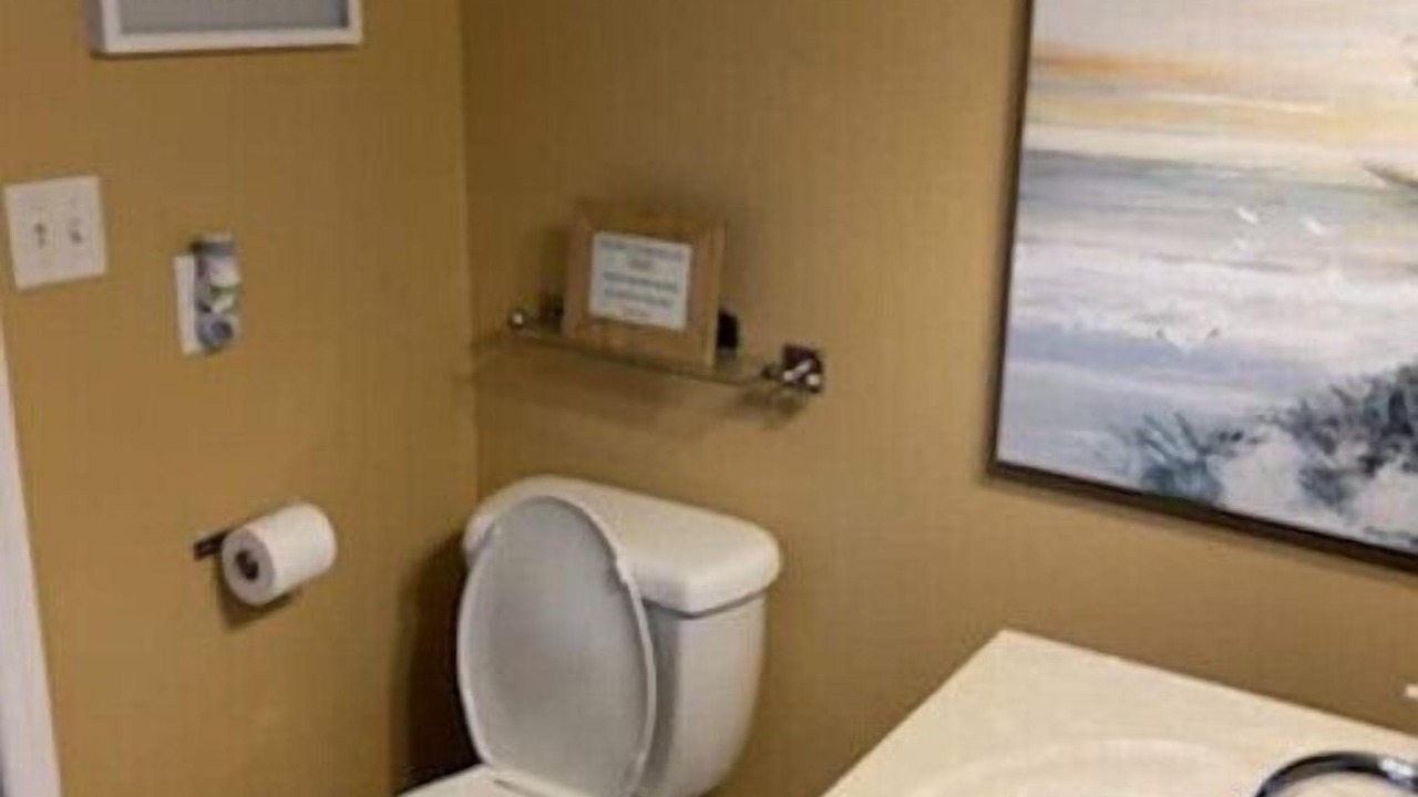 Photo of Bathroom in Winter Garden