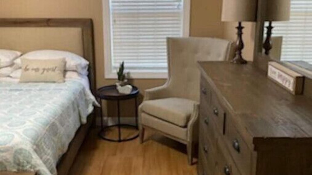 Photo of Bedroom in Winter Garden