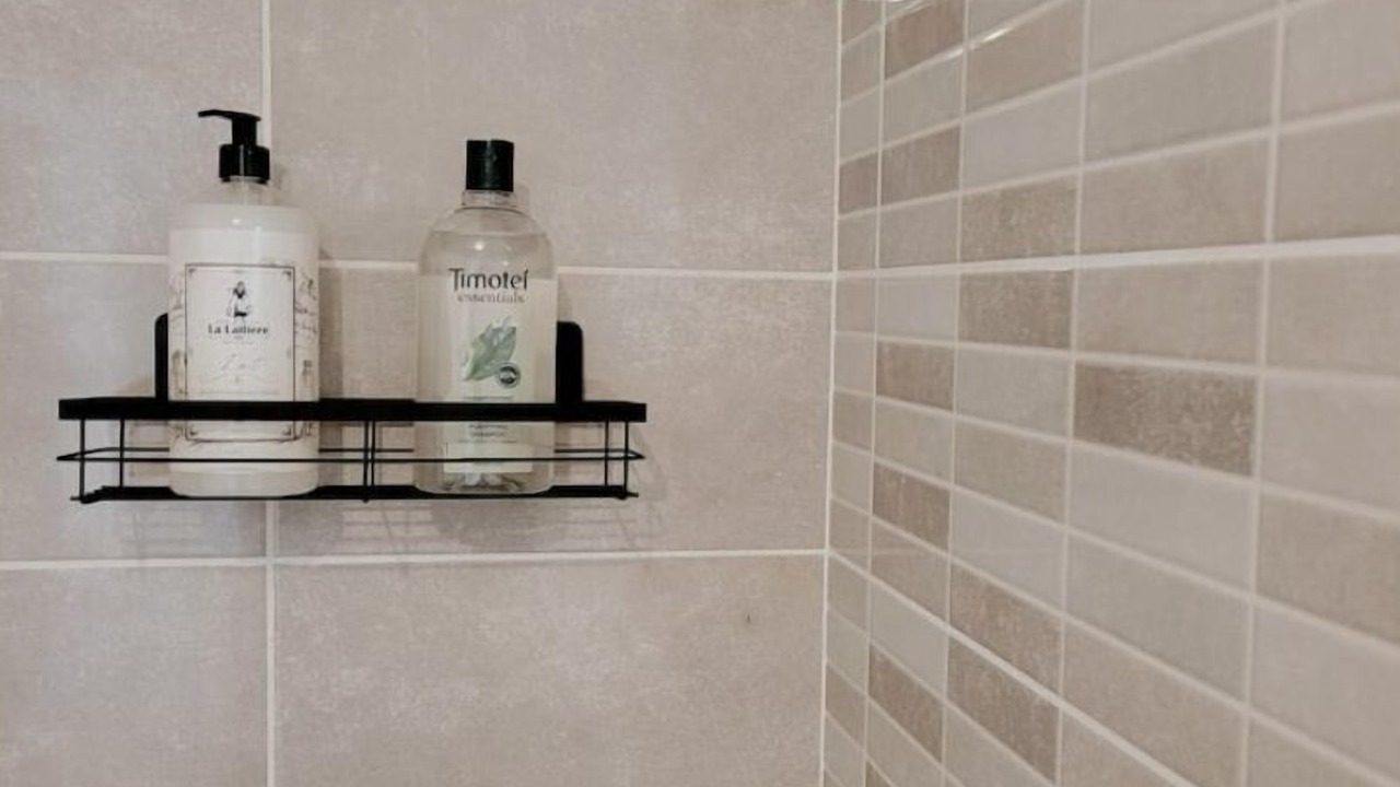 Photo of Bathroom in Le Blanc-Mesnil