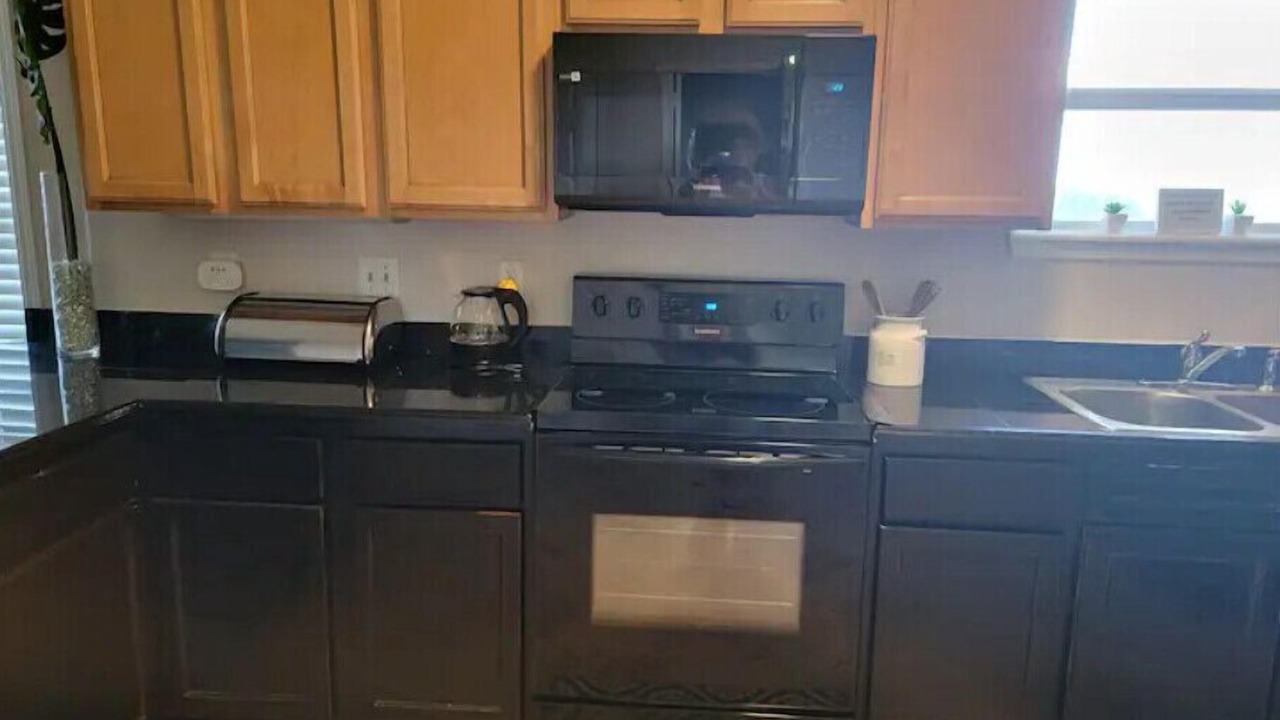 Photo of Kitchen in Winter Garden