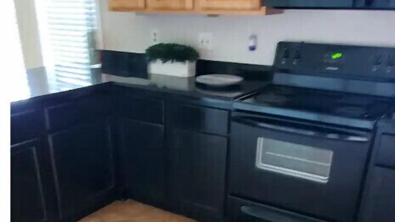 Photo of Kitchen in Winter Garden