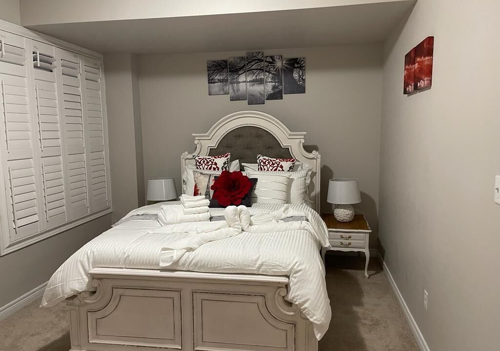 Photo of Bedroom in Churchill Meadows