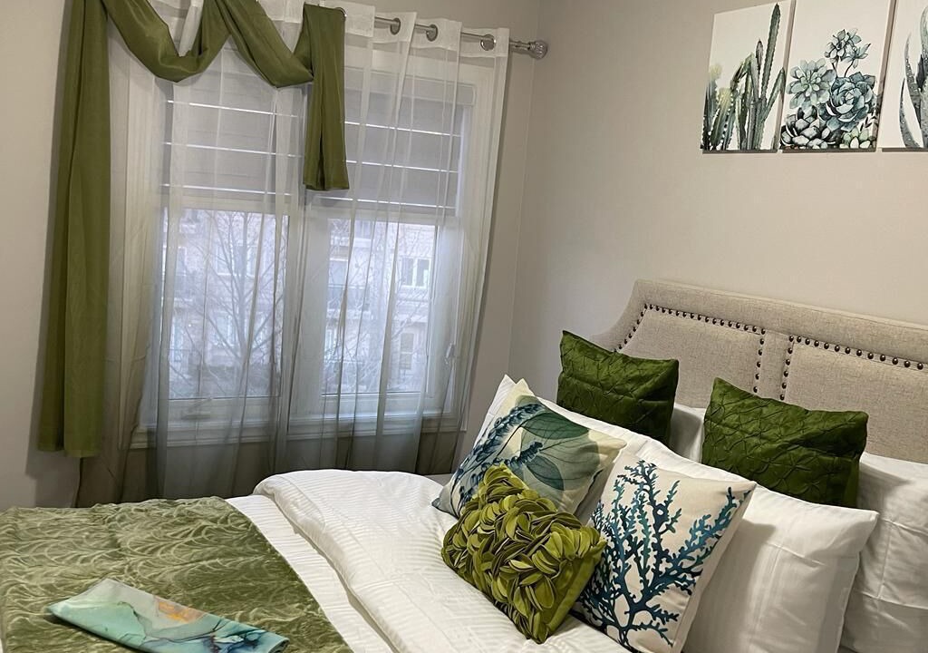 Photo of Bedroom in Churchill Meadows