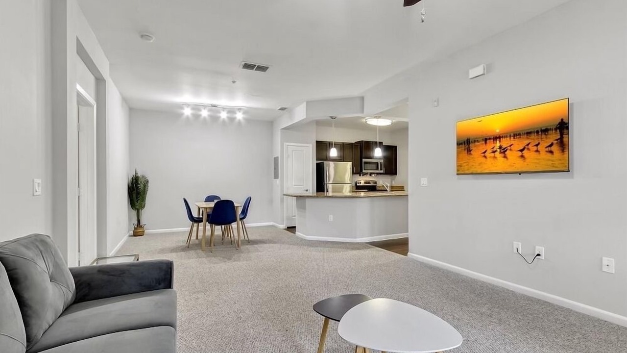 Photo of Livingroom in Ocoee