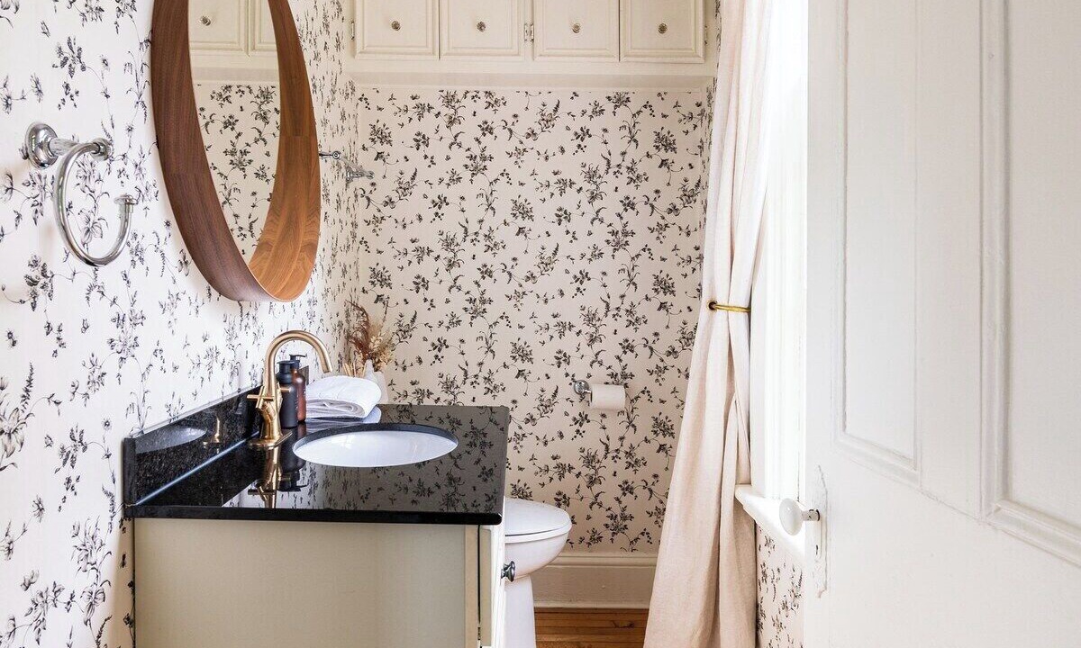 Photo of Bathroom in Stratford