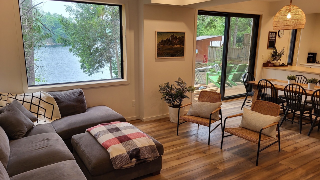 Photo of Livingroom in Frontenac