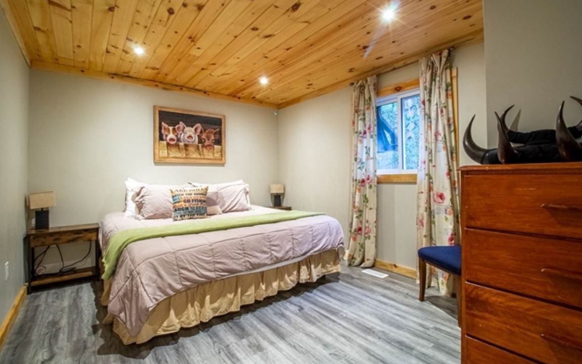 Photo of Bedroom in Bancroft