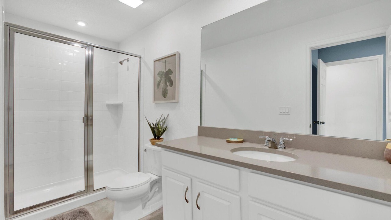 Photo of Bathroom in Bay Lake