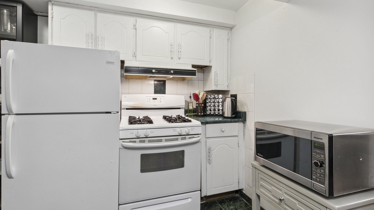 Photo of Kitchen in Maple Leaf
