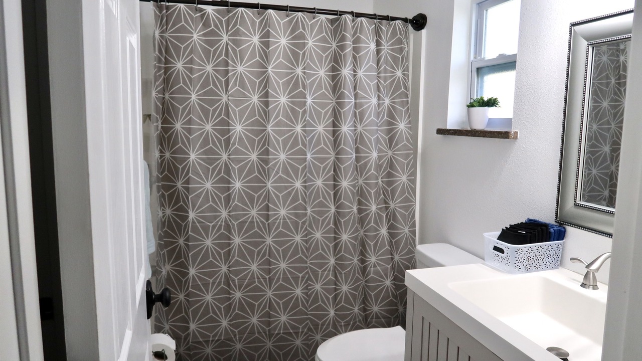 Photo of Bathroom in Oak Ridge