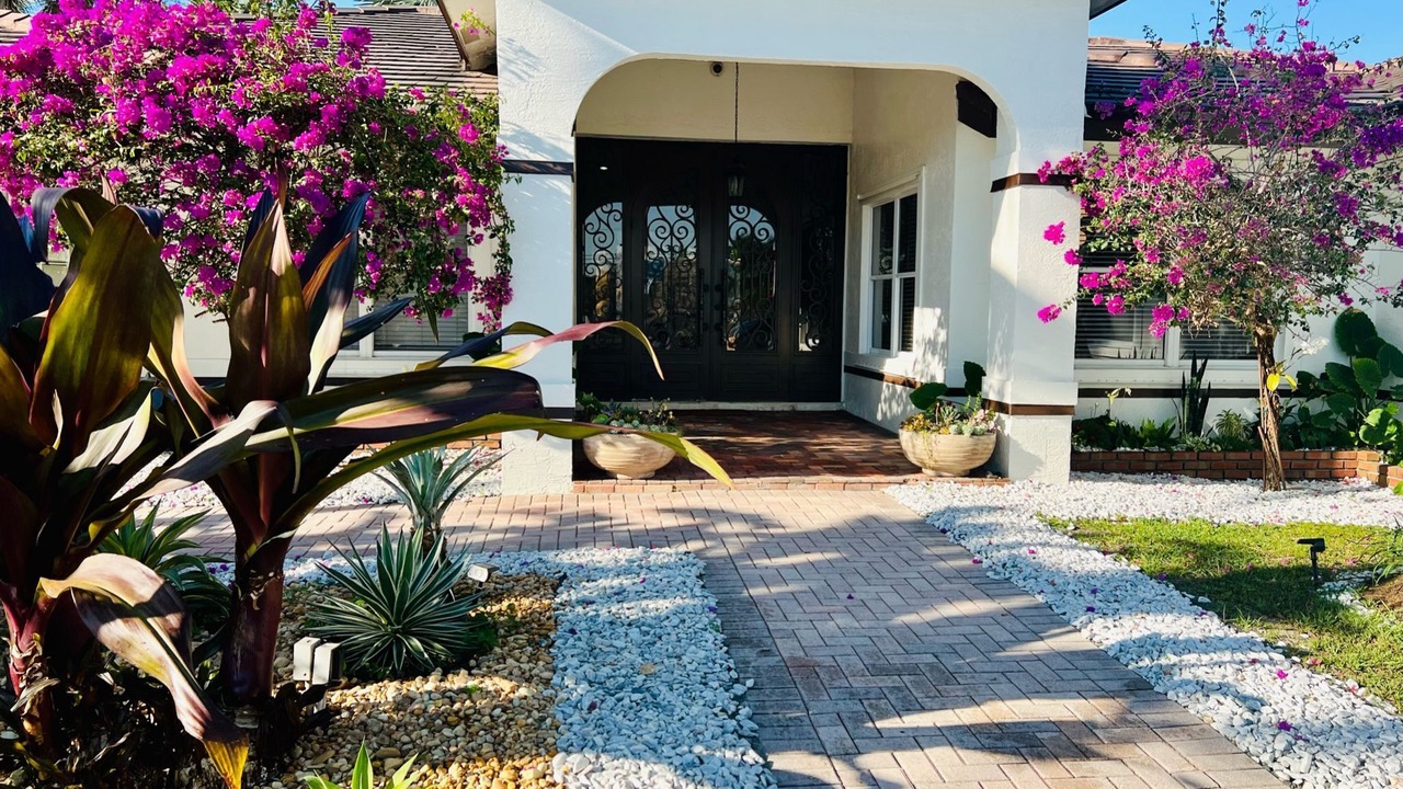 Photo of Outdoor in Weston