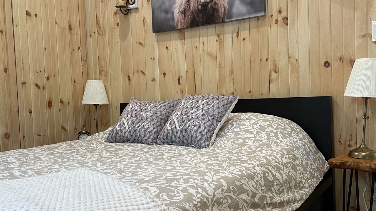 Photo of Bedroom in Tweed