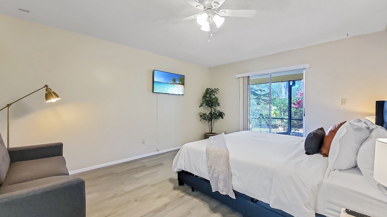 Photo of Bedroom in Wesley Chapel