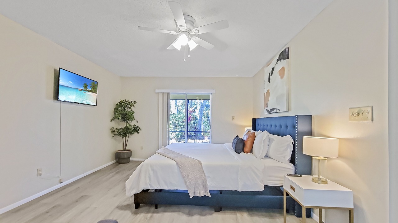 Photo of Bedroom in Wesley Chapel