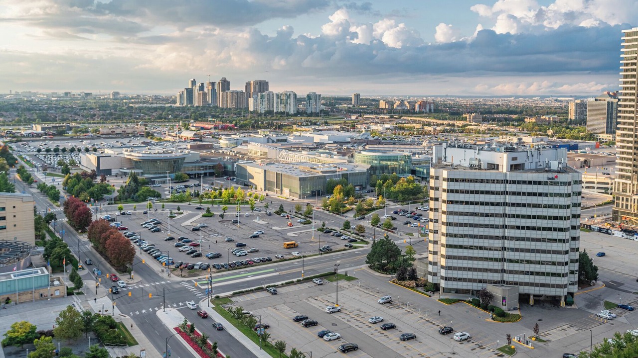 Photo of Outdoor in Downtown Mississauga