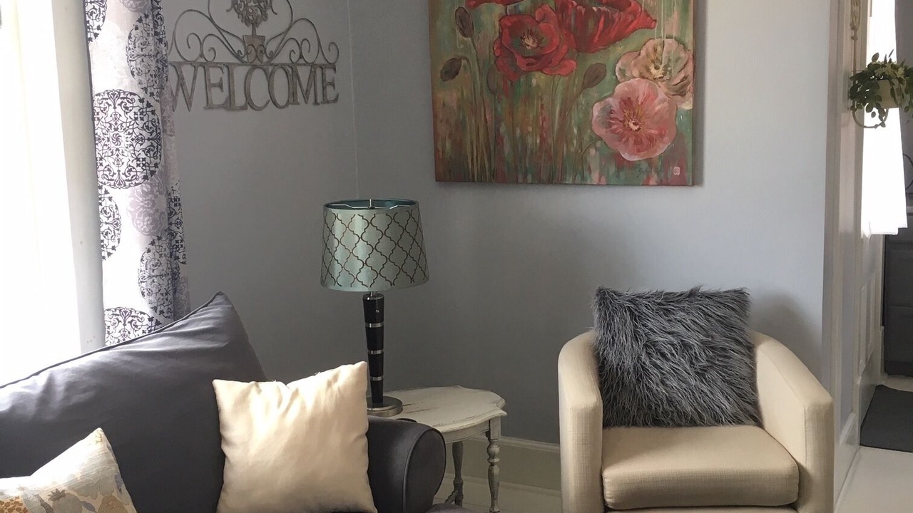 Photo of Livingroom in Prince Edward